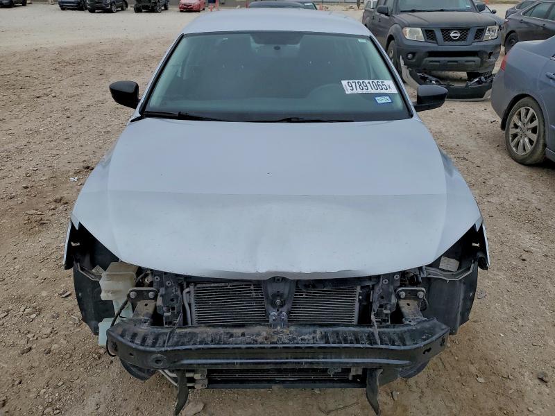 Фото 5 - VOLKSWAGEN JETTA