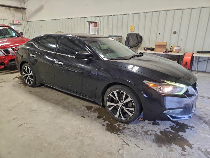 Фото 4 - NISSAN MAXIMA
