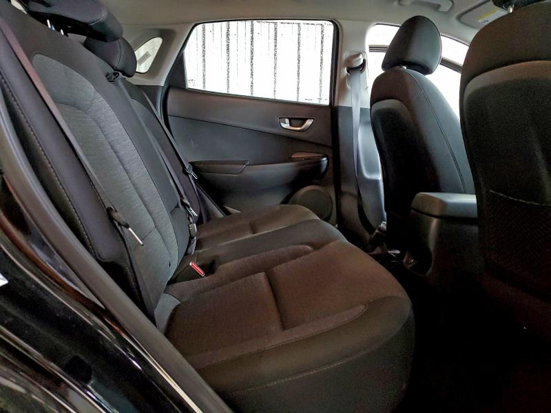 Фото 10 - HYUNDAI KONA