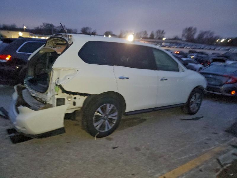 Фото 3 - NISSAN PATHFINDER