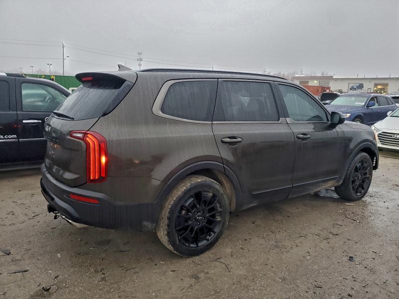 Фото 3 - KIA TELLURIDE