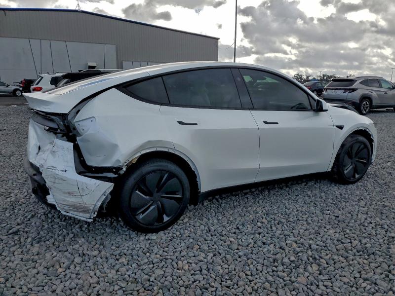 Фото 3 - TESLA MODEL Y