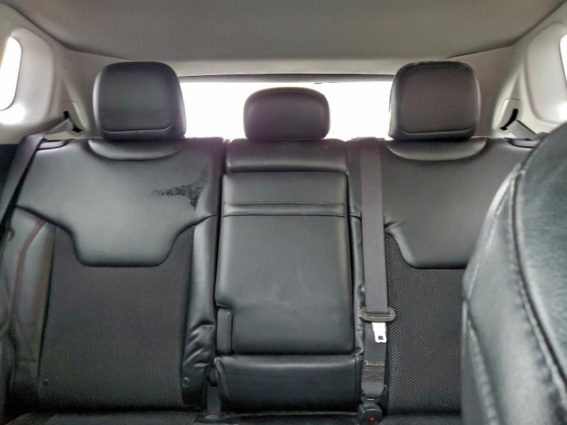 Фото 10 - JEEP COMPASS