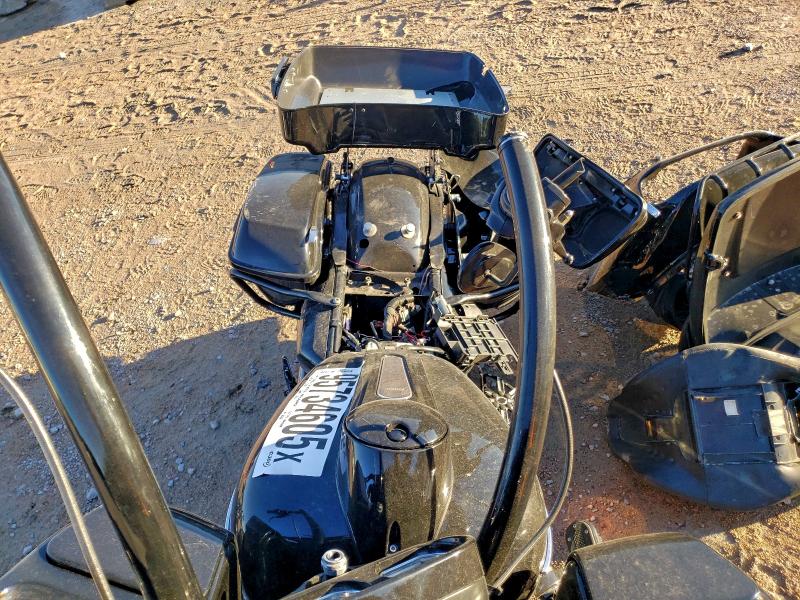 HARLEY-DAVIDSON FL 2020