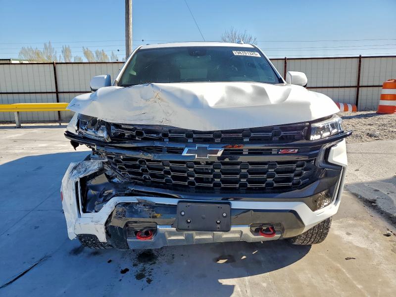 Фото 5 - CHEVROLET SUBURBAN