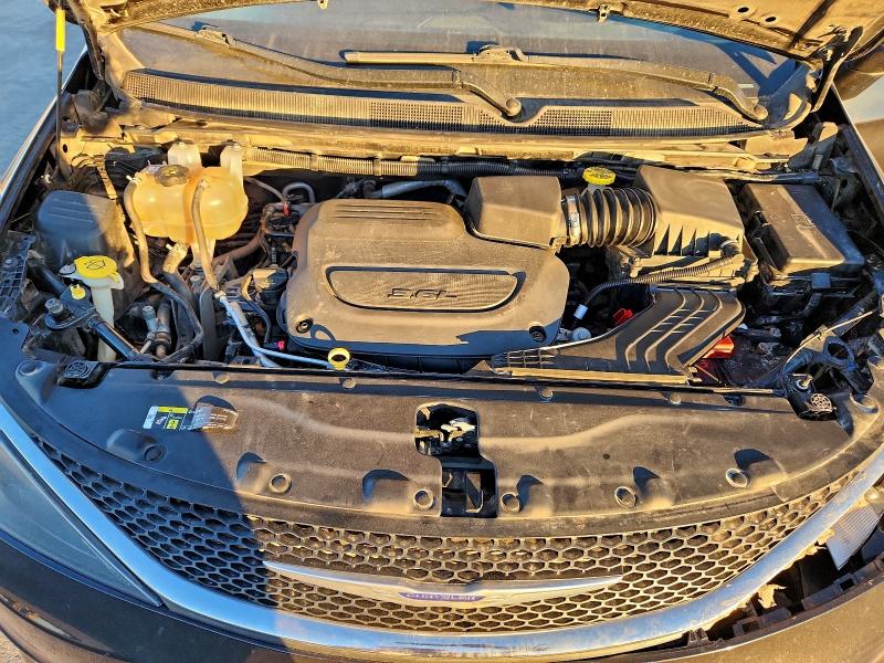 Фото 12 - CHRYSLER MINIVAN