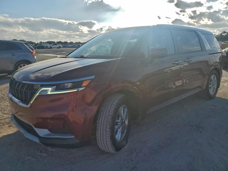 Фото 1 - KIA CARNIVAL L