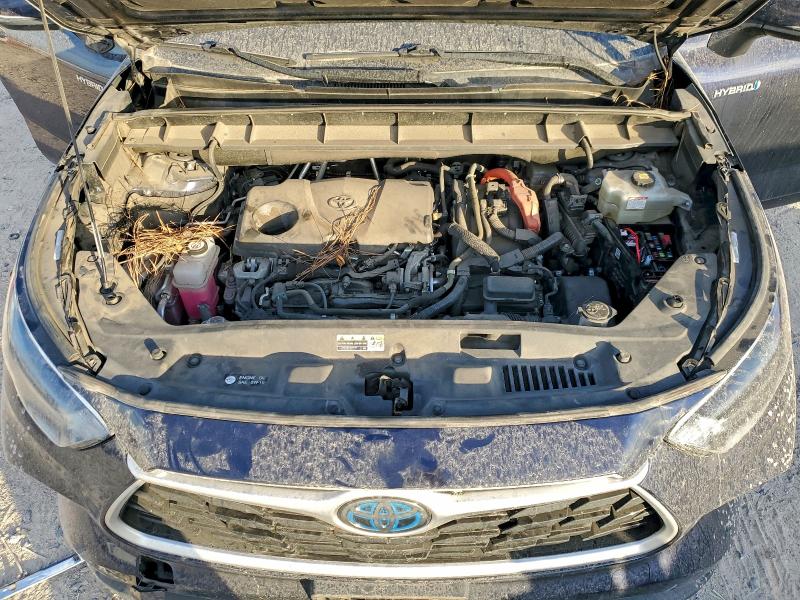 Фото 12 - TOYOTA HIGHLANDER