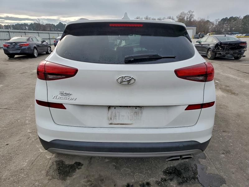 Фото 6 - HYUNDAI TUCSON