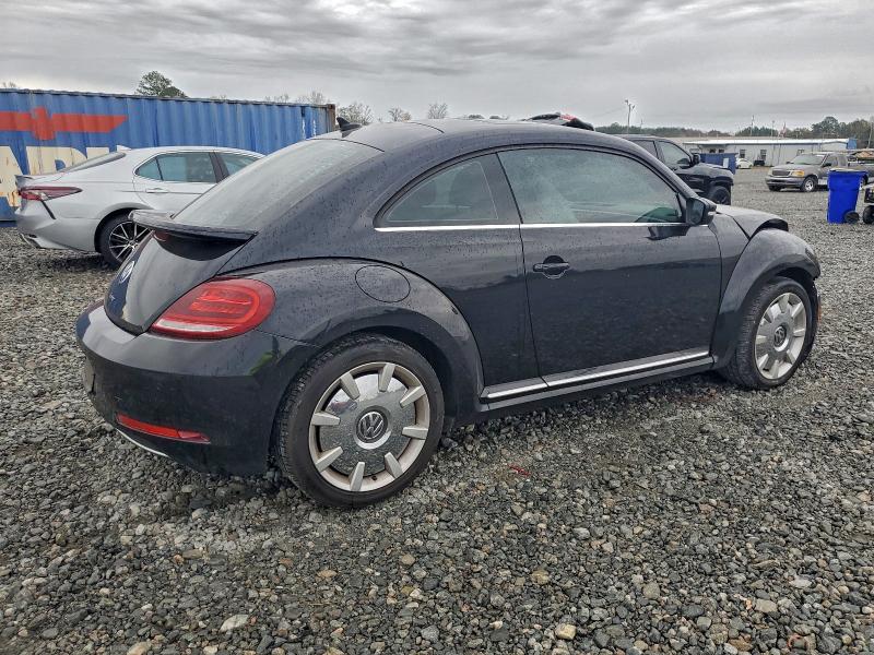 Фото 3 - VOLKSWAGEN BEETLE
