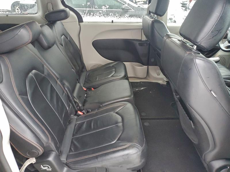 Фото 11 - CHRYSLER PACIFICA