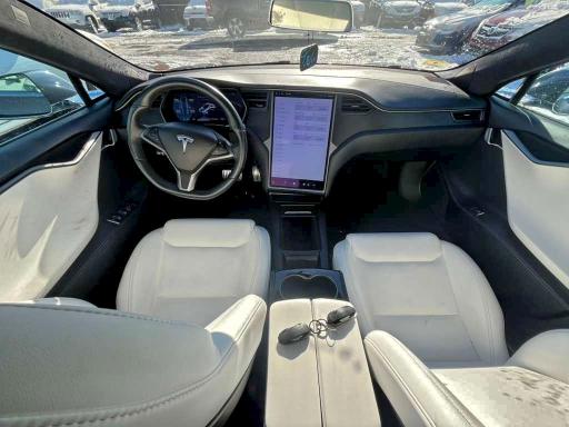 Фото 7 - TESLA MODEL S