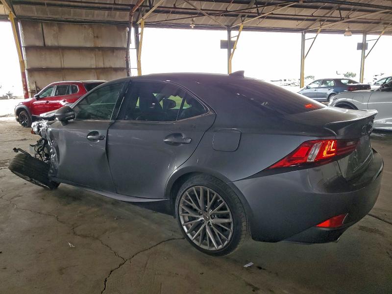 Фото 2 - LEXUS IS