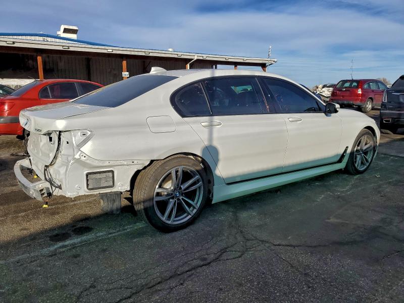 Фото 3 - BMW 7 SERIES