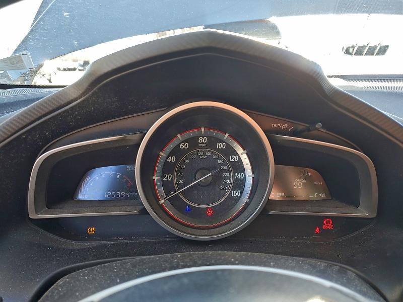 Фото 9 - MAZDA 3