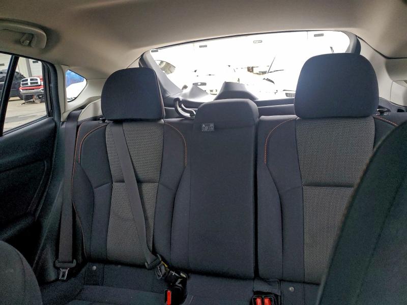 Фото 10 - SUBARU CROSSTREK