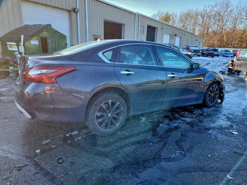 Фото 3 - NISSAN ALTIMA