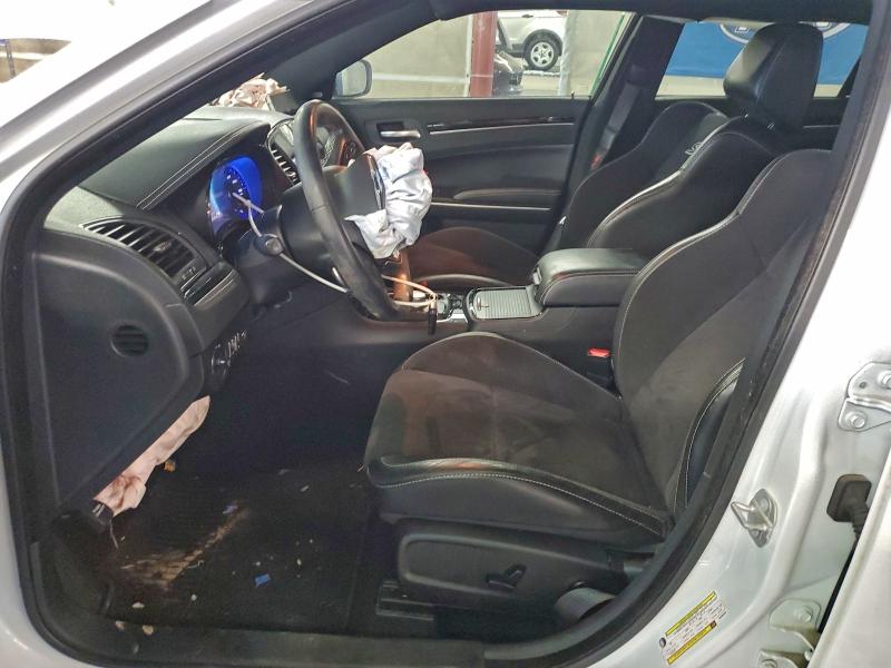 Фото 7 - CHRYSLER 300