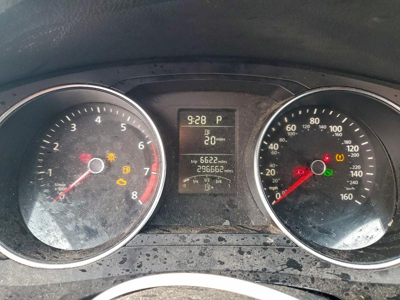 Фото 9 - VOLKSWAGEN JETTA