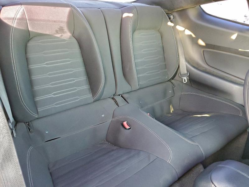 Фото 10 - FORD MUSTANG