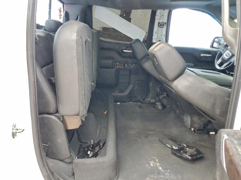 Фото 10 - GMC SIERRA