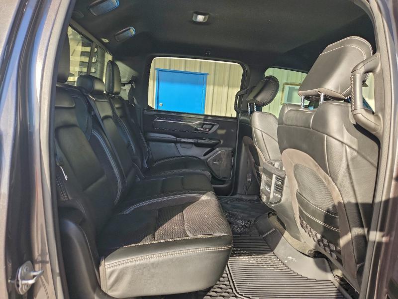 Фото 10 - RAM 1500