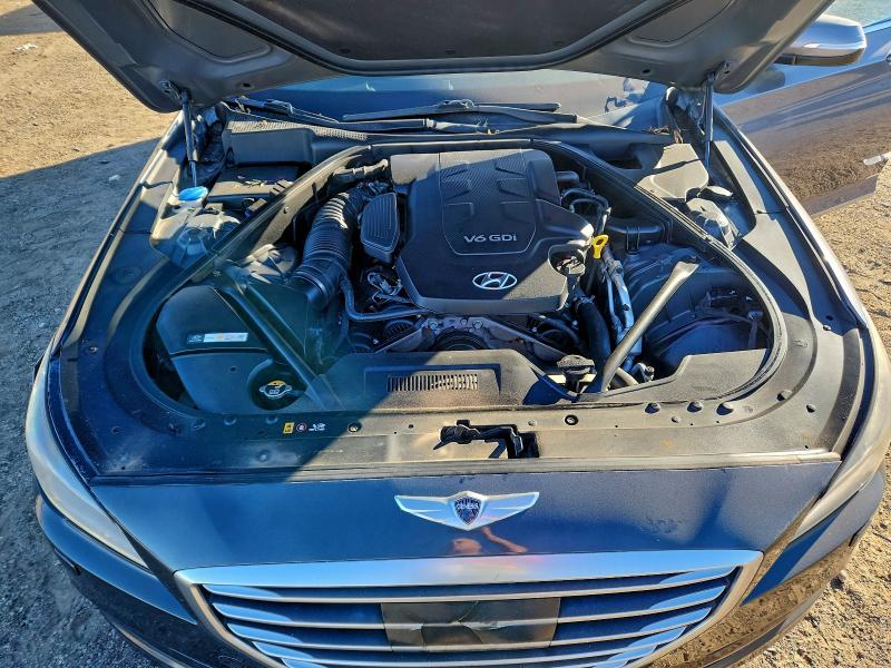 Фото 11 - HYUNDAI GENESIS