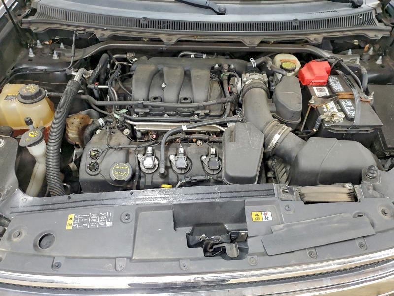 Фото 12 - FORD FLEX