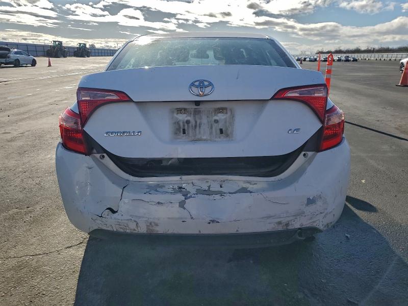 Фото 6 - TOYOTA COROLLA