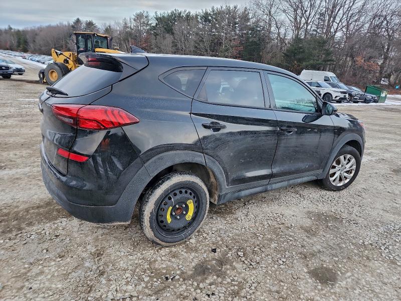 Фото 3 - HYUNDAI TUCSON