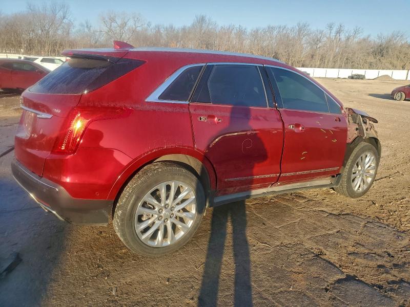 Фото 3 - CADILLAC XT5