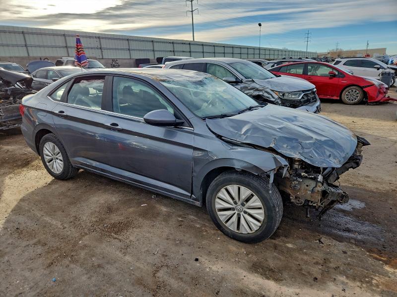 Фото 4 - VOLKSWAGEN JETTA