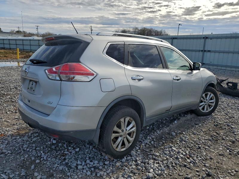 Фото 3 - NISSAN ROGUE