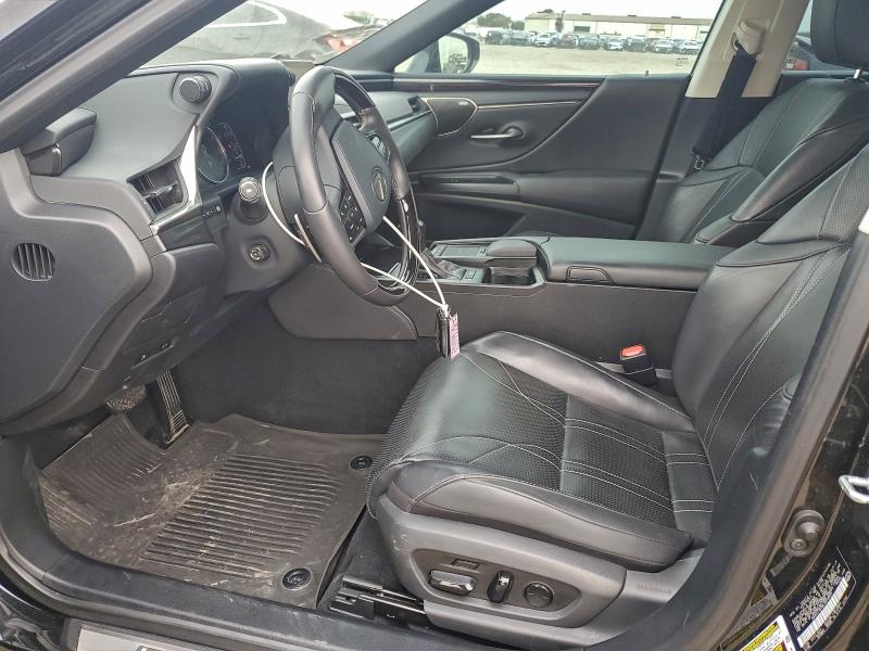 Фото 7 - LEXUS ES350