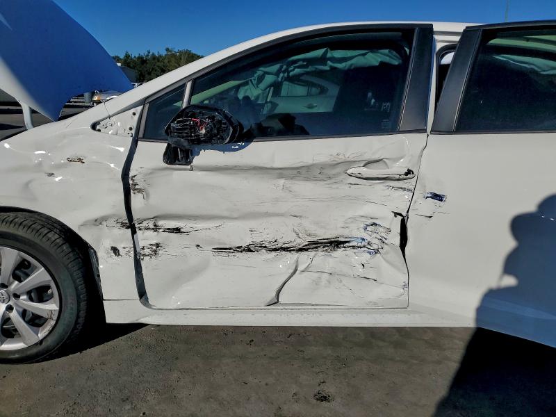 Фото 7 - TOYOTA COROLLA