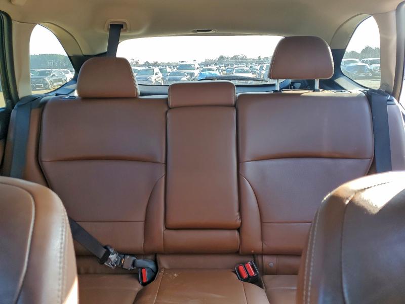 Фото 10 - SUBARU OUTBACK