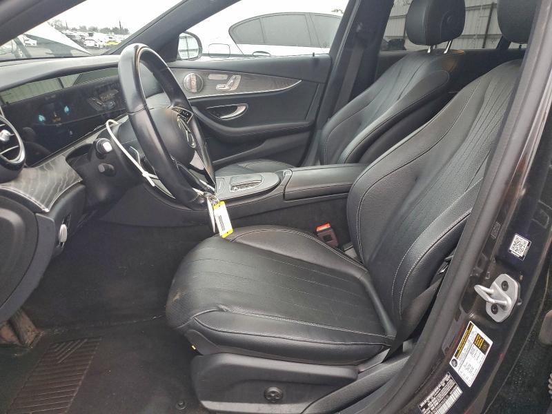 Фото 7 - MERCEDES-BENZ E-CLASS