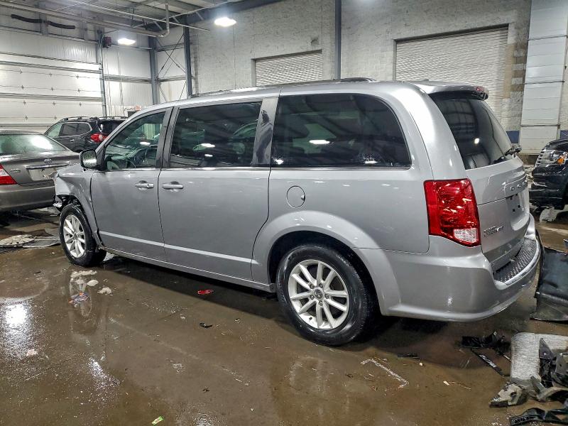 Фото 2 - DODGE CARAVAN