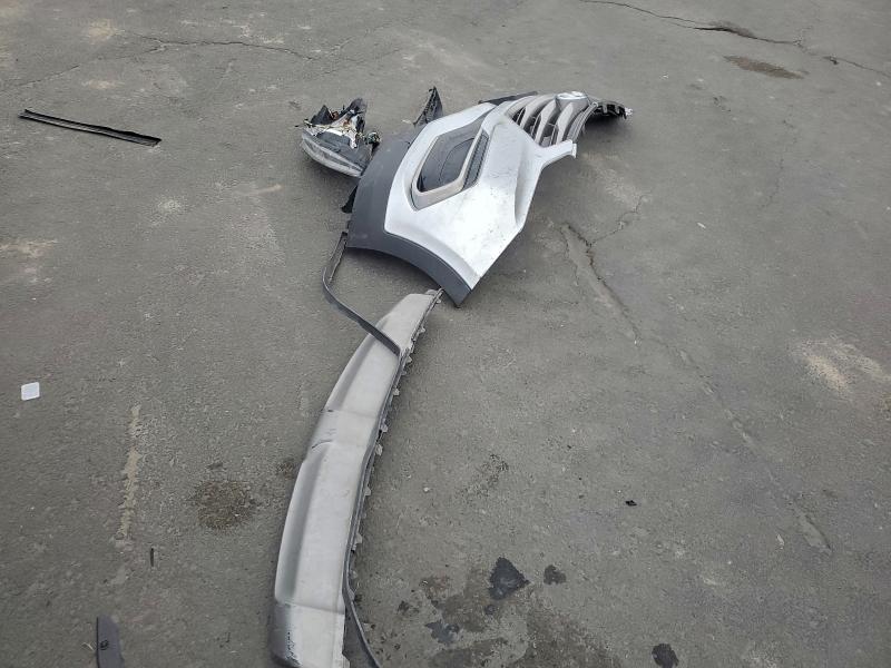 Фото 13 - HYUNDAI SANTA FE