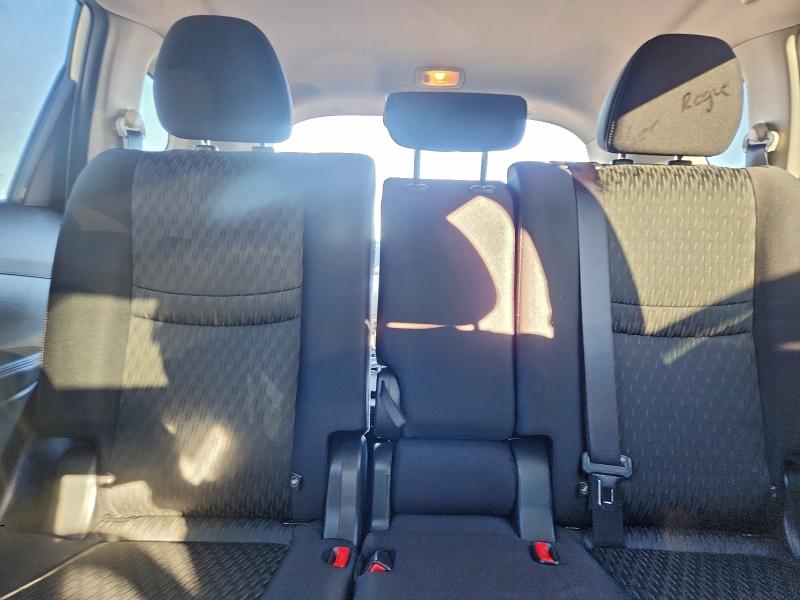 Фото 10 - NISSAN ROGUE