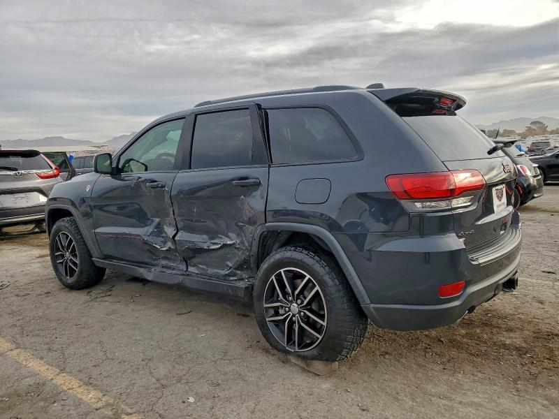 Фото 2 - JEEP GRAND CHER