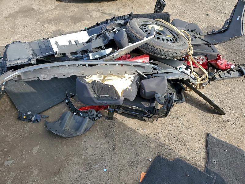 Фото 13 - HYUNDAI TUCSON