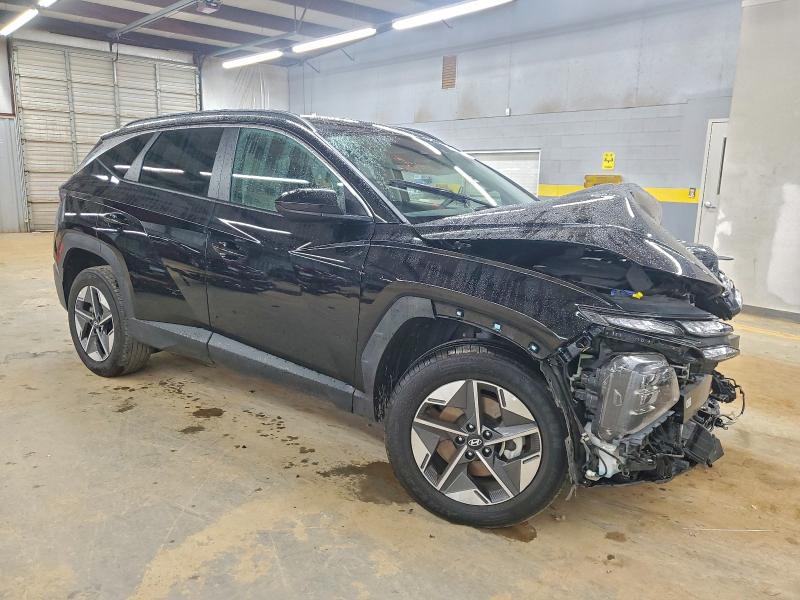 Фото 4 - HYUNDAI TUCSON