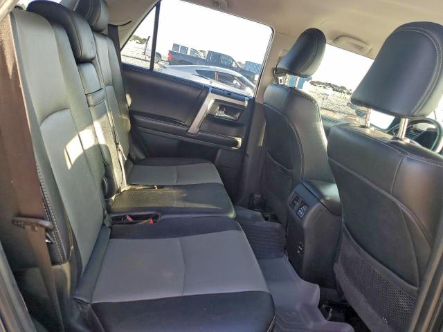 Фото 11 - TOYOTA 4RUNNER