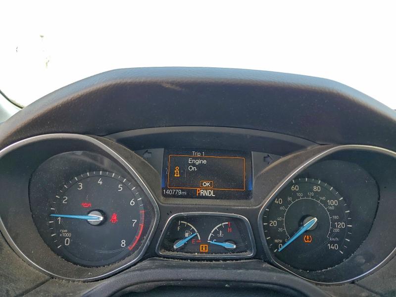 Фото 9 - FORD FOCUS