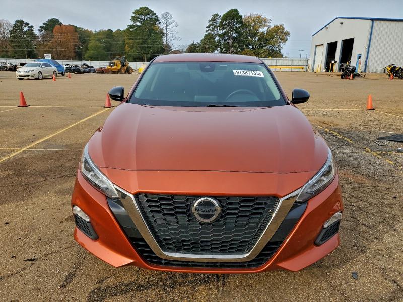 Фото 5 - NISSAN ALTIMA