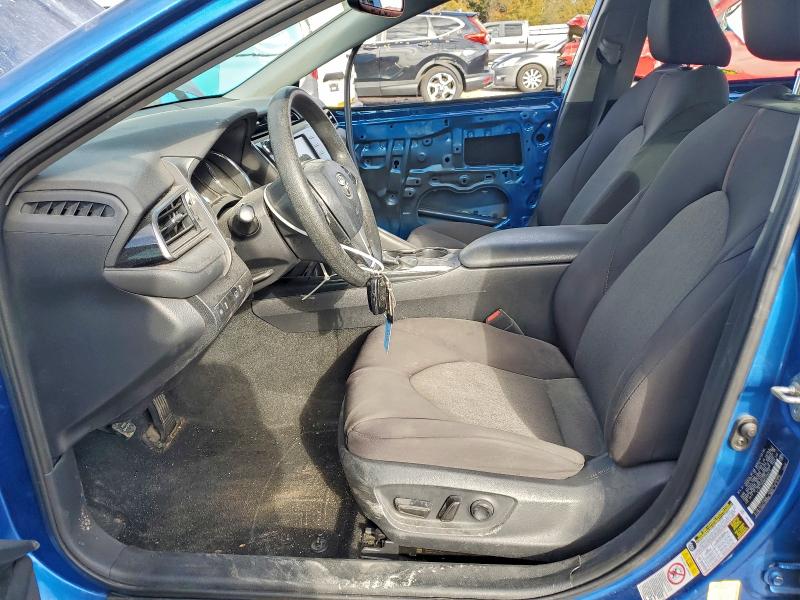 Фото 7 - TOYOTA CAMRY