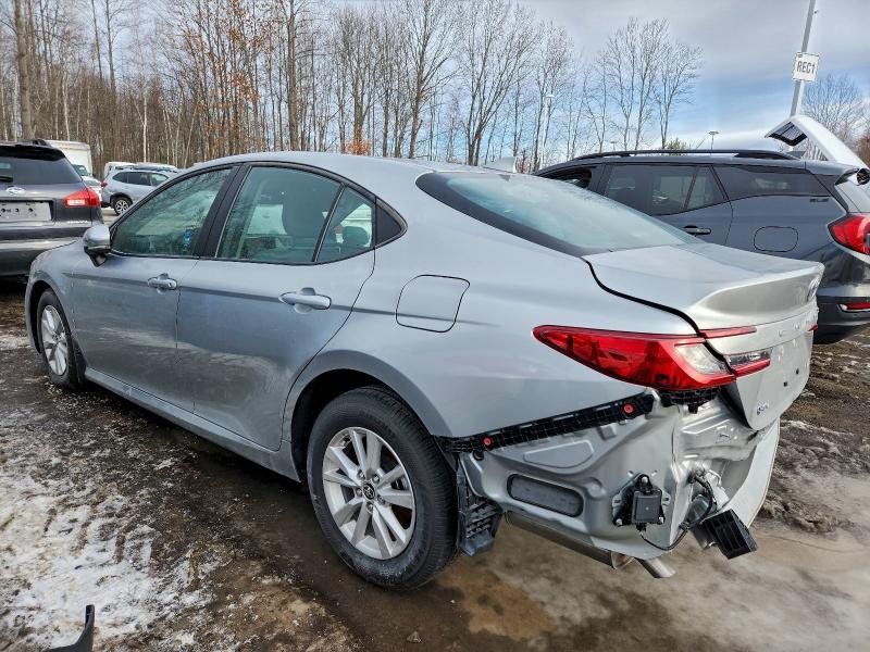 Фото 2 - TOYOTA CAMRY