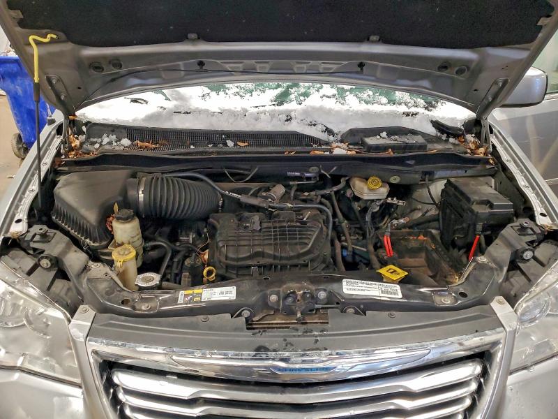 Фото 12 - CHRYSLER MINIVAN