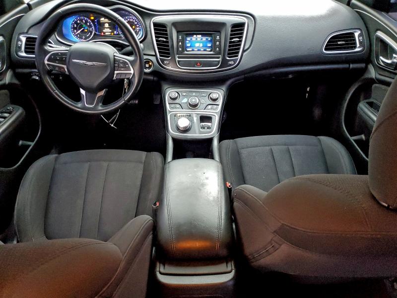 Фото 8 - CHRYSLER 200